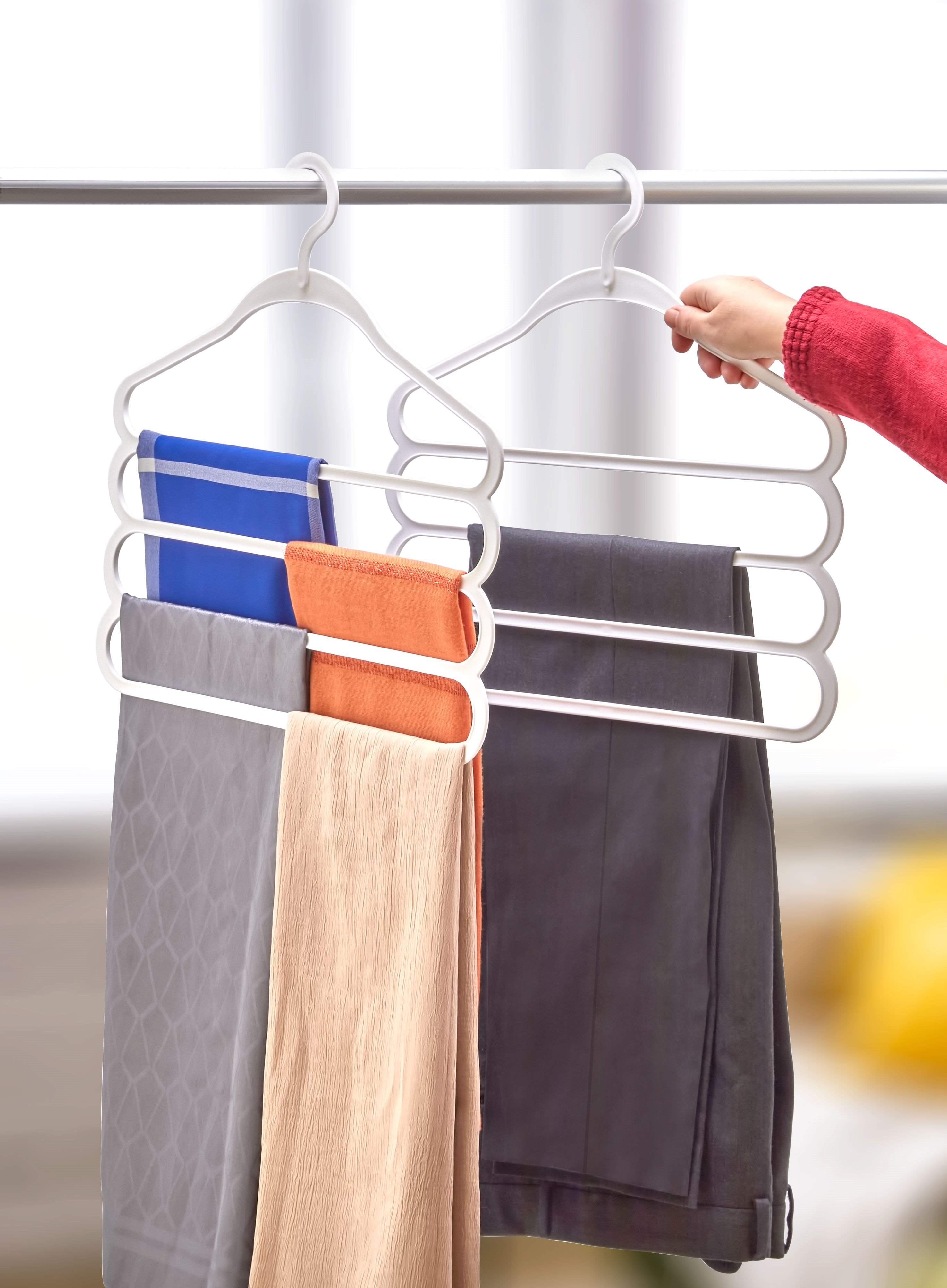 Çok Katlı Pantolon ve Şal Askısı